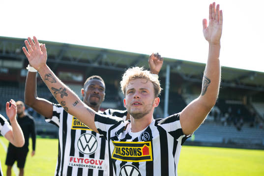 Landskronas Frederik Ihler jublar
