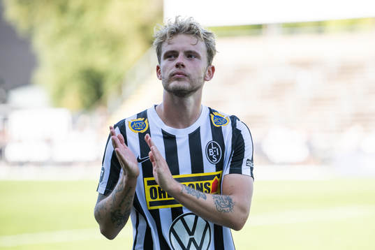 Landskronas Frederik Ihler jublar