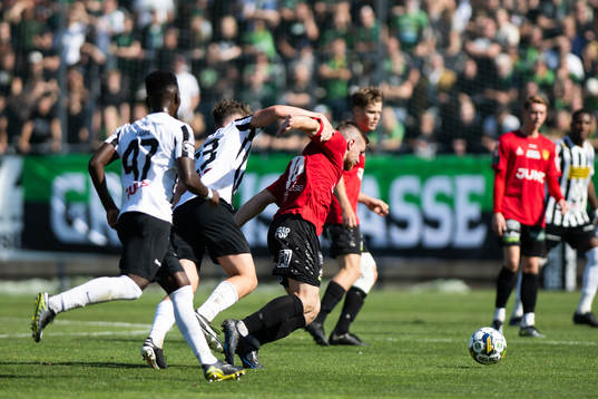 Landskronas Max Nilsson drar GAISs Dino Salihovic