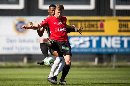 Landskronas Samuel Kotto och GAISs Alexander Ahl Holmström