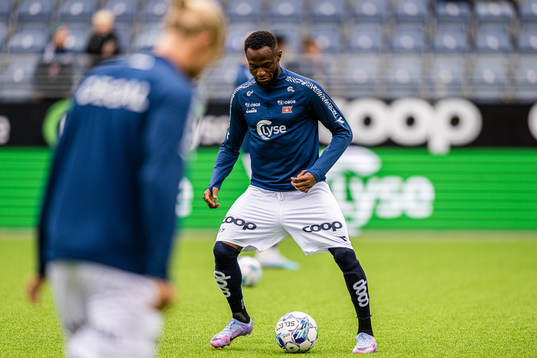 Samuel Adegbenro of Viking warms up