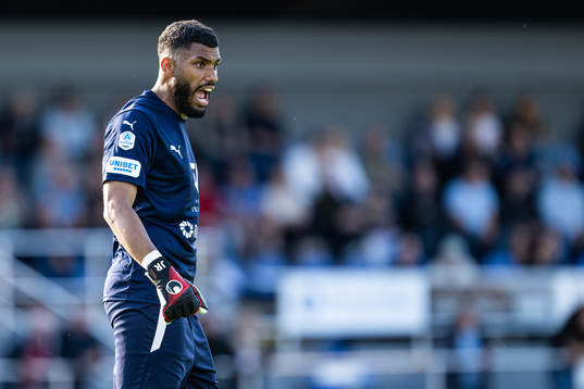 Värnamos målvakt Jonathan Ursin Rasheed