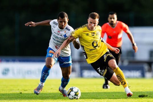 Värnamos Wenderson Oliveira do Nascimento och Elfsborgs