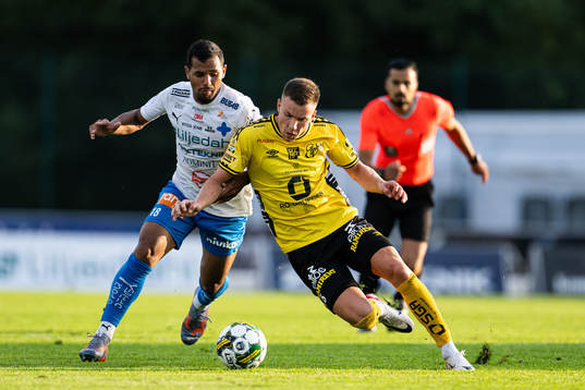 Värnamos Wenderson Oliveira do Nascimento och Elfsborgs