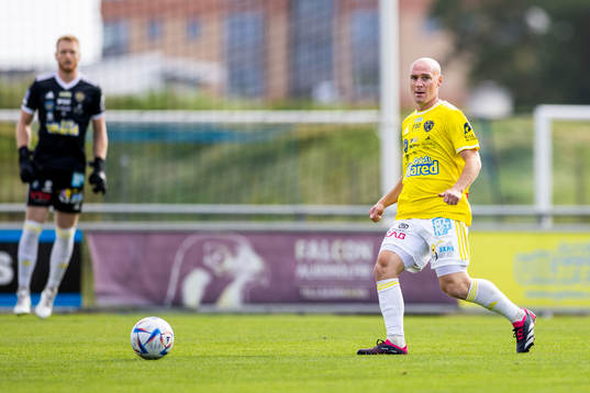 Falkenbergs Christoffer Carlsson