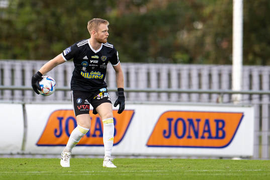 Falkenbergs målvakt Tim Erlandsson