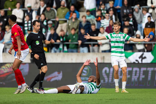 Västerås SKs Jabir Abdihakim Ali har ont