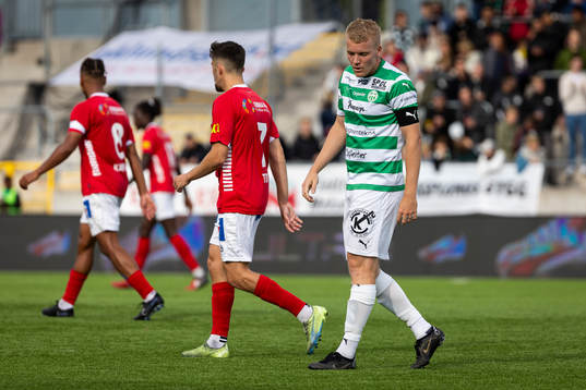 Västerås SKs Simon Johansson deppar
