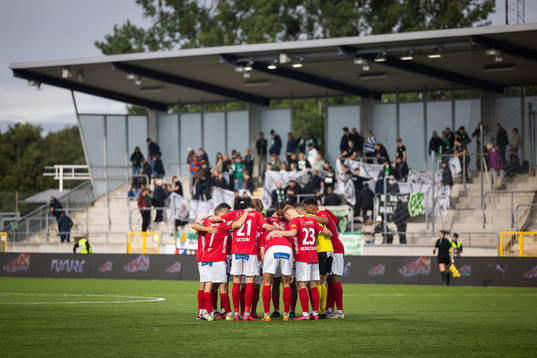 Brages spelarna samlar ihop