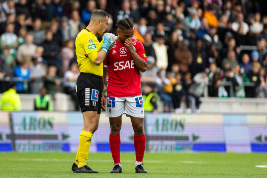 Brages målvakt Andre Bernardini och Seth Hellberg
