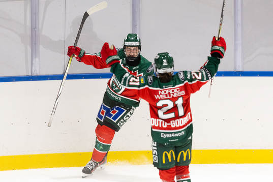 Frölundas Felizia Wikner Zienkiewicz jublar
