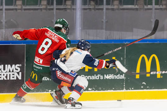 Frölundas Lindsay Agnew och Linköpings Josephine Asperup