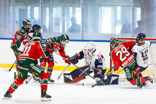 Frölundas Sarah-Ève Coutu-Godbout gör 4-0 på
