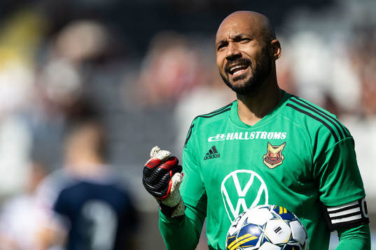 Östersunds målvakt Aly Keita