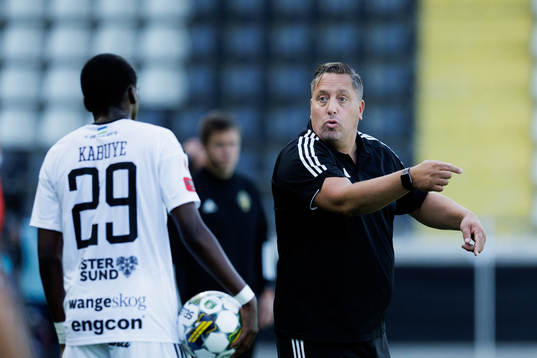 Östersunds tränare Magnus Powell