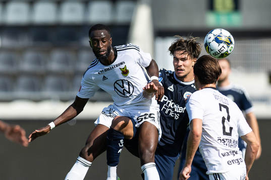 Östersunds Mansour Sinyan och Utsiktens William Milovanovic