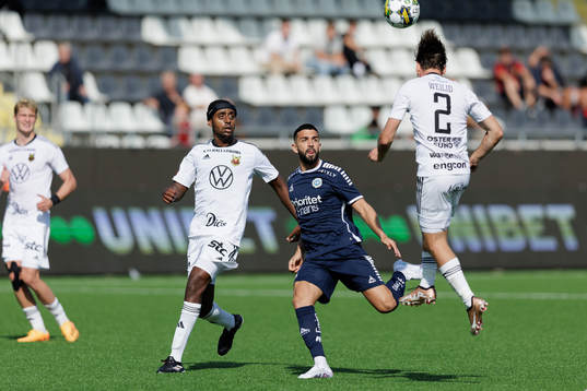 Utsiktens Paulo Marcelo Souza Alves mot Östersunds Calvin