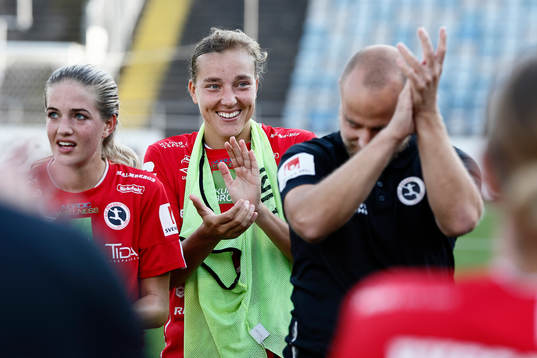 Örebros Jenny Danielsson jublar