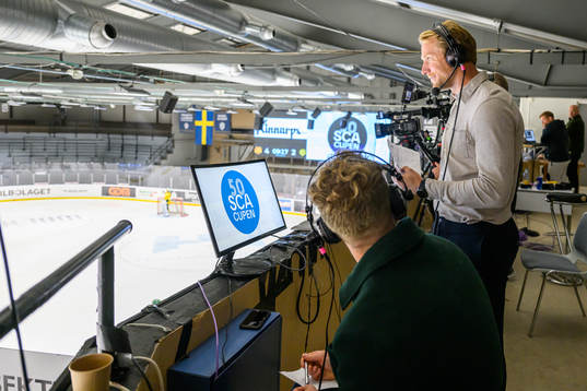 Expressens Adam Johansson och Jonathan Carlsson kommenterar