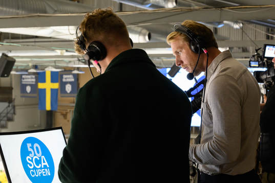 Expressens Adam Johansson och Jonathan Carlsson kommenterar