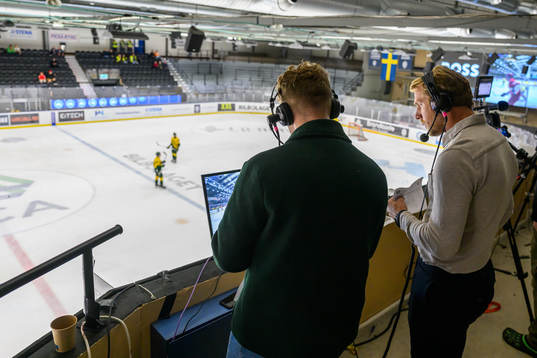 Expressens Adam Johansson och Jonathan Carlsson kommenterar