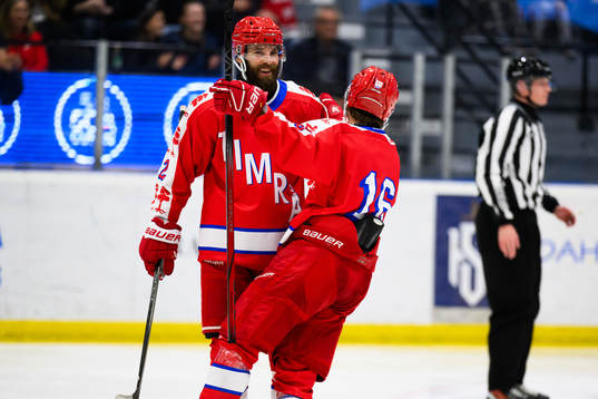 Timrås Per Svensson jublar