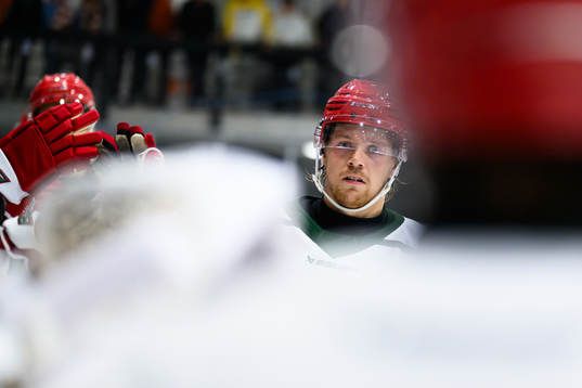 Modos Mikkel Aagaard jublar