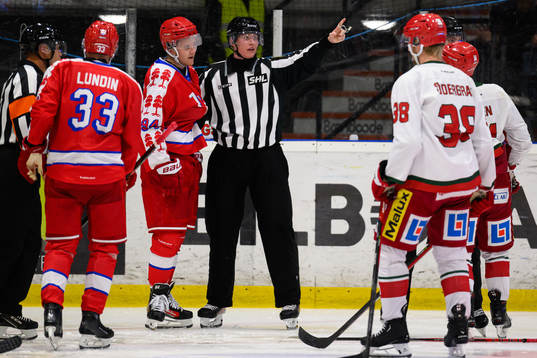 Timrås Sebastian Hartmann och Modos Jakob Norén