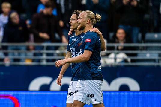 Lars-Jørgen Salvesen of Viking celebrates