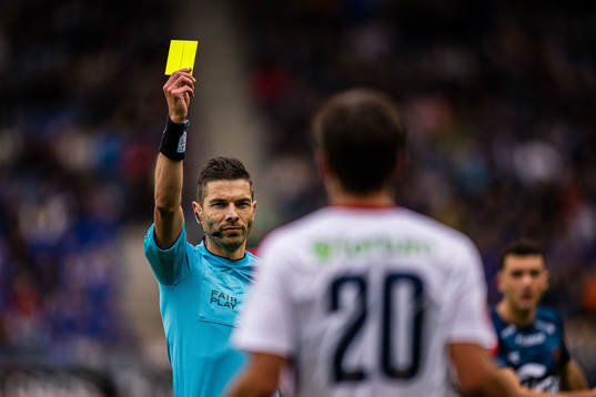 Tore Hansen, referee