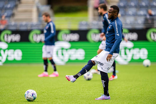 Samuel Adegbenro of Viking warms up
