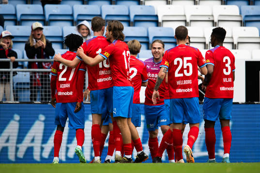 Helsingborgs spelare jublar