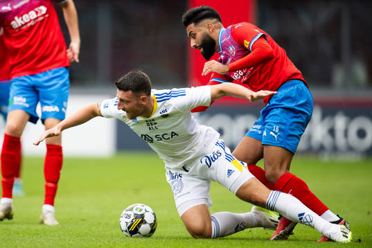 Helsingborgs Amin Al-Hamawi och GIF Sundsvalls Alexander