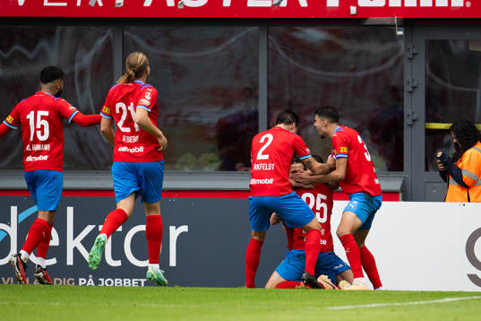 Helsingborgs Adam Hellborg +jublar