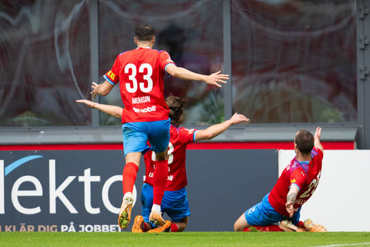 Helsingborgs Adam Hellborg +jublar