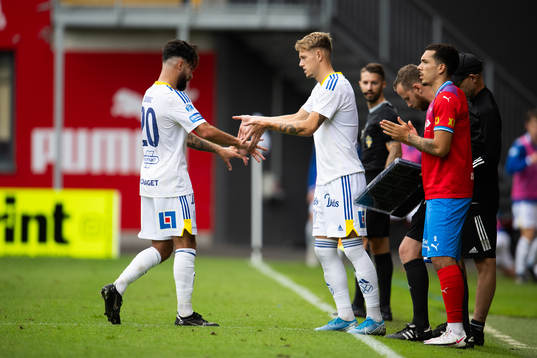 GIF Sundsvalls Elias Durmaz bytes it för Ludvig Nåvik