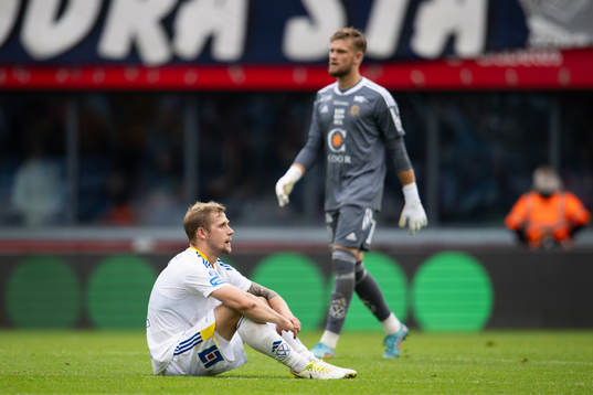 GIF Sundsvalls Erik Andersson och målvakt Oscar Jonsson