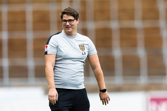 Brommapojkarnas assisterande tränare Lucas Riedel