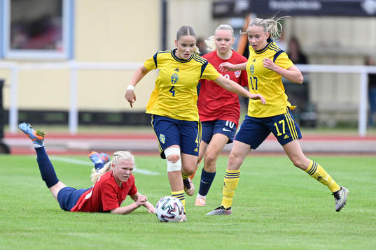Sveriges Tilda Eliasson Nordbotn och Norges Anny