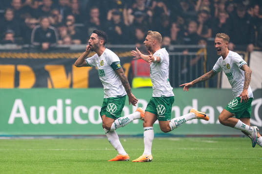 Hammarbys Nahir Besara, Simon Strand och Fredrik Hammar