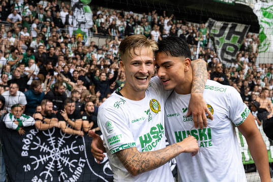 Hammarbys Fredrik Hammar och Jusef Erabi jublar