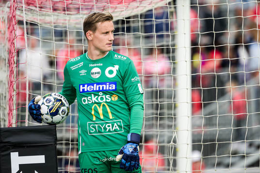 Degerfors målvakt Sondre Lovseth Rossbach