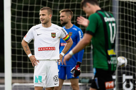 Brommapojkarnas Amadeus Sögaard deppar
