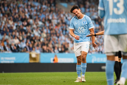 Malmö FFs Stefano Vecchia deppar