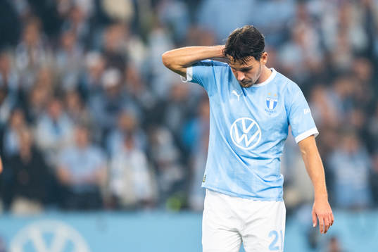 Malmö FFs Stefano Vecchia deppar