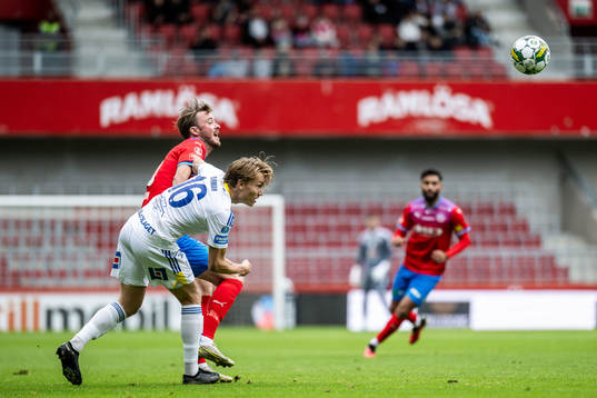 Helsingborgs Rasmus Jönsson och GIF Sundsvalls Marcus