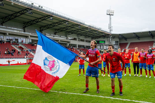 Helsingborgs Wilhelm Loeper och Jon Birkfeldt jublar