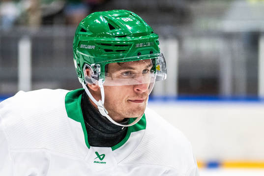 Rögles Brandon Davidson jublar