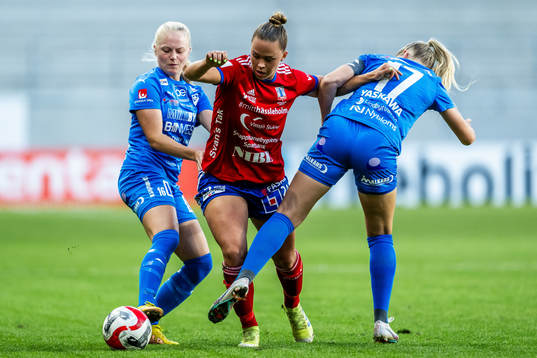 Kalmars Wilma Finnman och Amanda Persson mot Vittsjös