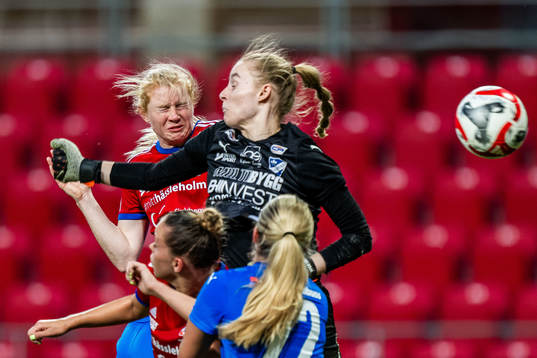 Vittsjös Clare Polkinghorne gör 0-3 bakom Kalmars